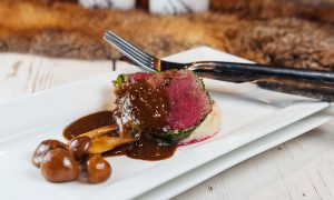 DenC beste restaurant van het jaar, Achterhoekse chef-kok verrast door prijs – De Gelderlander