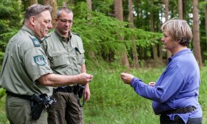 VVD stelt vragen over de bewapening van boswachters