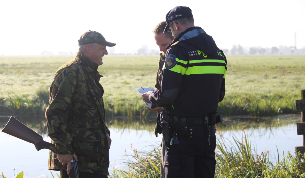 Samenwerking politie en Jagersvereniging versnelt vergunningsproces